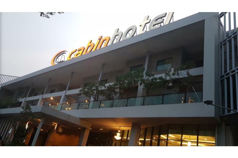 Cabin Hotel Jakarta Buitenkant foto