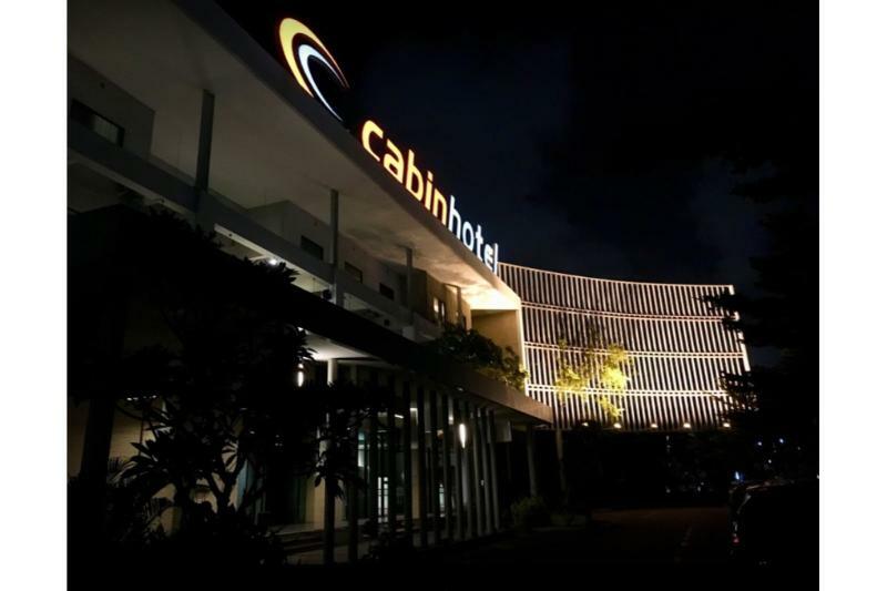 Cabin Hotel Jakarta Buitenkant foto