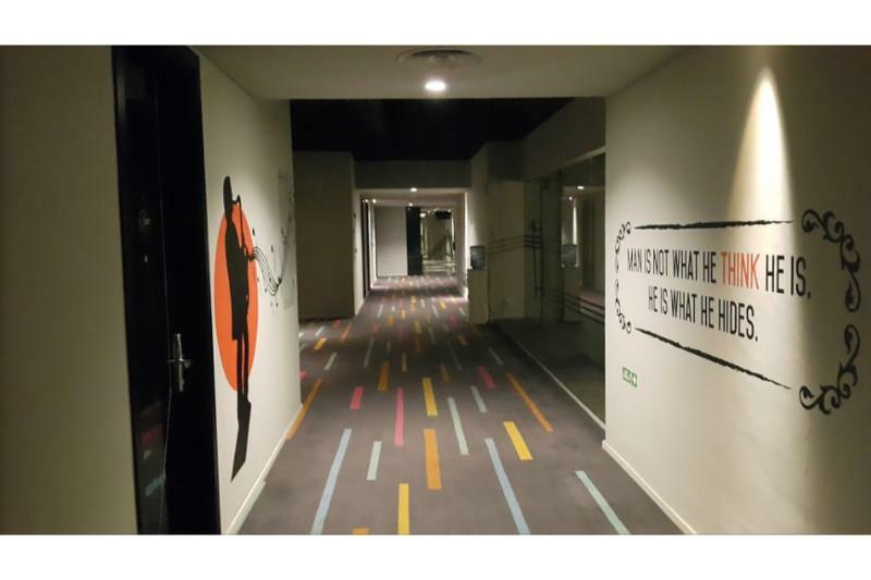 Cabin Hotel Jakarta Buitenkant foto