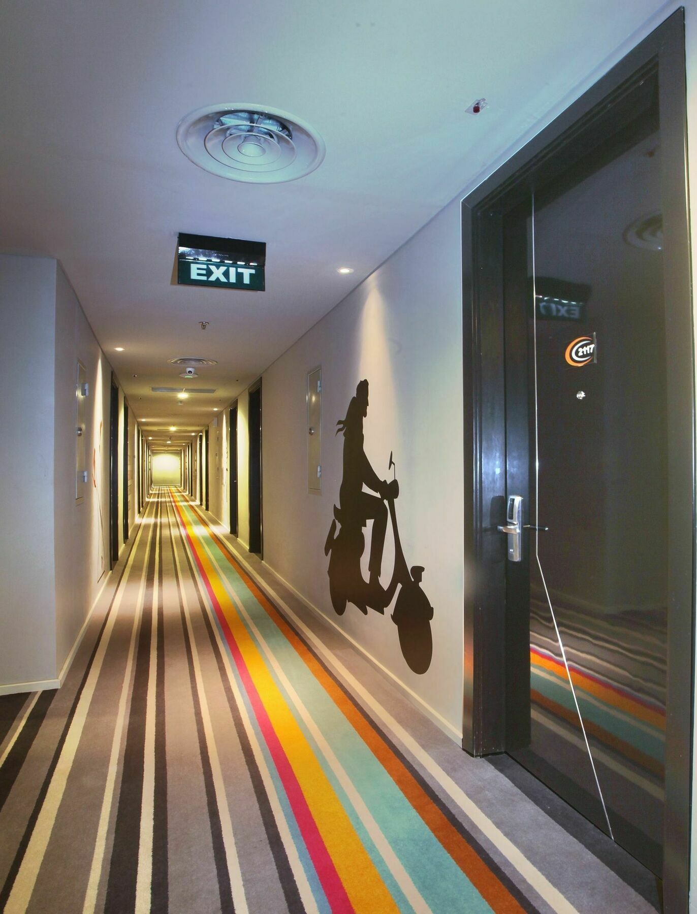 Cabin Hotel Jakarta Buitenkant foto